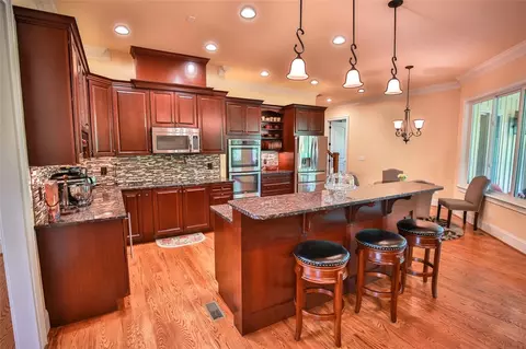 511 Heron Cove Cir, Seneca, SC 29672 photo 9