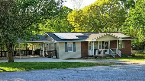 20 Shaw Dr, Williamston, SC 29697 photo 1