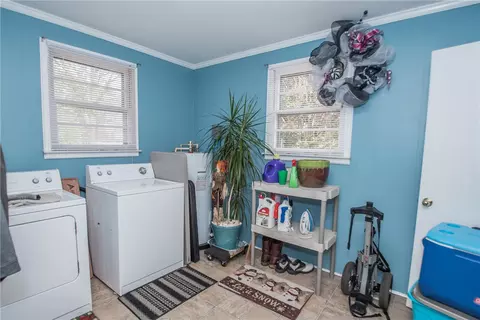 213 S 7th St, Easley, SC 29640 photo 33