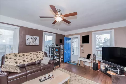 213 S 7th St, Easley, SC 29640 photo 10