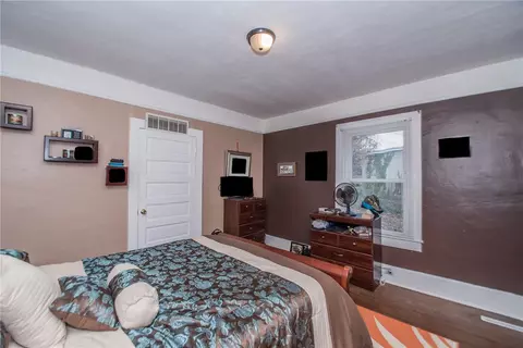 213 S 7th St, Easley, SC 29640 photo 17
