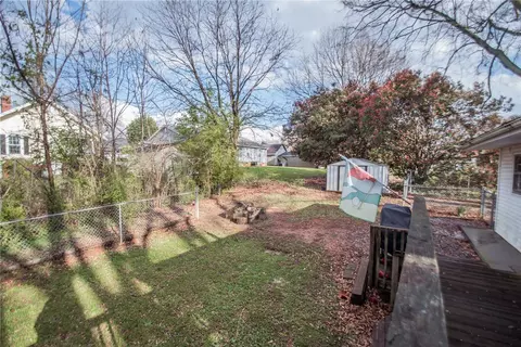 213 S 7th St, Easley, SC 29640 photo 9