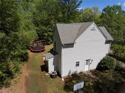 219 Luna Ln, Central, SC 29630 photo 9