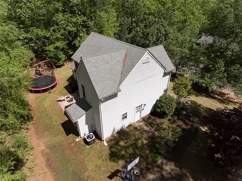 219 Luna Ln, Central, SC 29630 photo 8