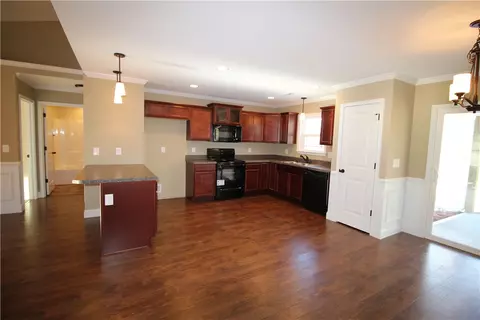 122 Stanmoore Dr, Anderson, SC 29621 photo 3