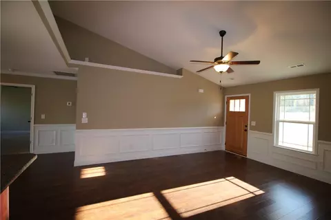 122 Stanmoore Dr, Anderson, SC 29621 photo 4
