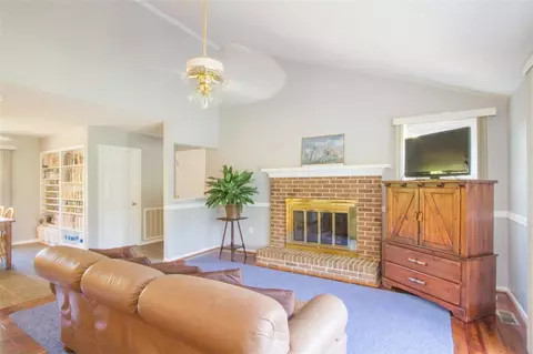 1309 Summers Dr, Pendleton, SC 29670 photo 9