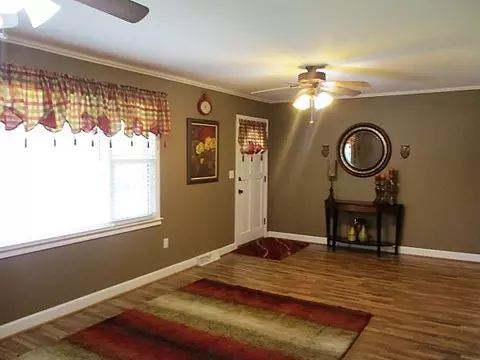 403 Robinall Dr, Easley, SC 29642 photo 10