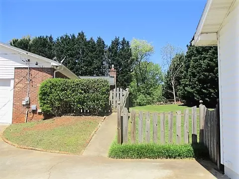403 Robinall Dr, Easley, SC 29642 photo 28