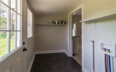 107 W 7th Ave, Easley, SC 29640 photo 32