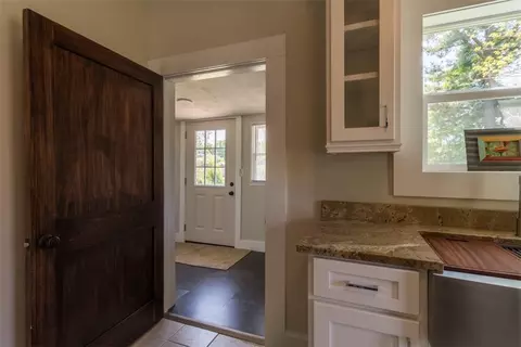 107 W 7th Ave, Easley, SC 29640 photo 21