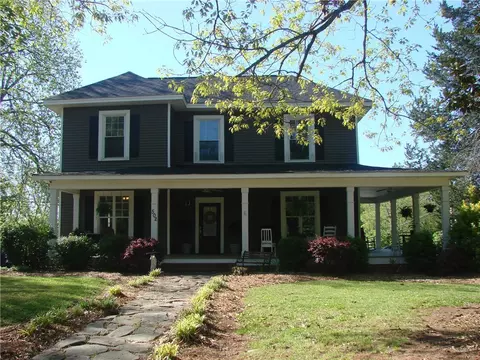 502 E Cedar Rock St, Pickens, SC 29671 photo 1
