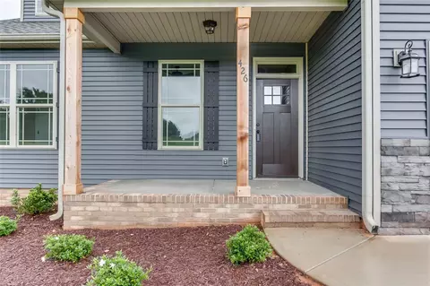 426 E Church Rd, Easley, SC 29642 photo 3