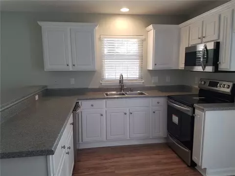 155 Grand Oak Cir, Pendleton, SC 29670 photo 4
