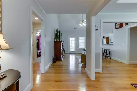 503 Hendricks Rd, Easley, SC 29642 photo 4