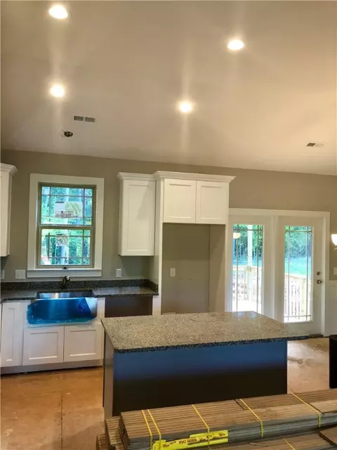 428 E Church Rd, Easley, SC 29642 photo 8