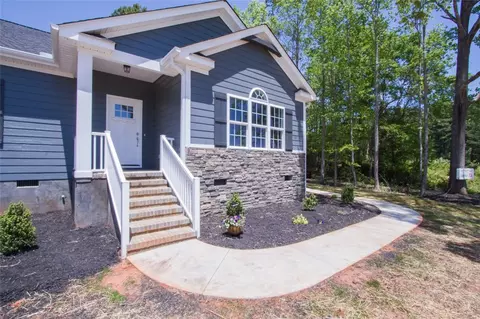 106 E Church Rd, Easley, SC 29642 photo 4