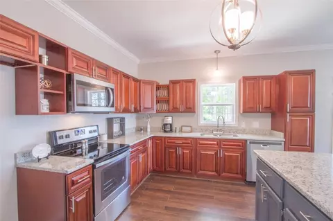 106 E Church Rd, Easley, SC 29642 photo 11