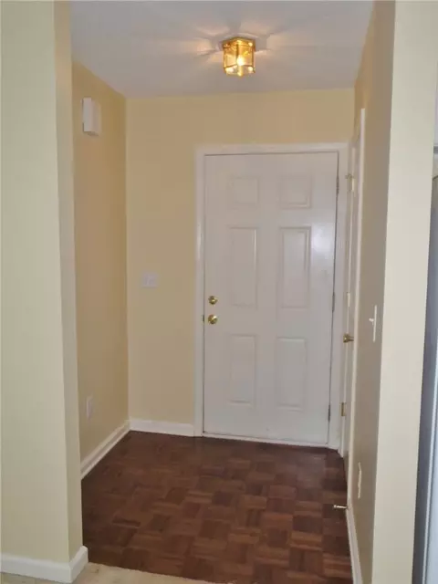 103 Lloyd St, Seneca, SC 29678 photo 5