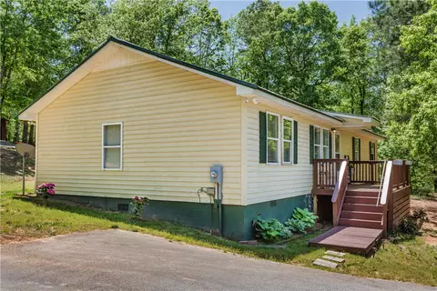 104 Lusk Rd, Walhalla, SC 29691 photo 3