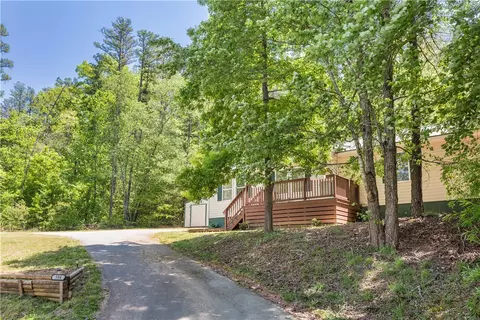 104 Lusk Rd, Walhalla, SC 29691 photo 2