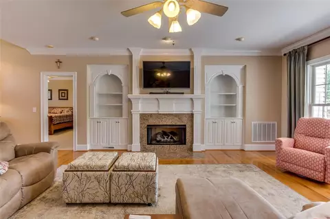 142 Red Maple Cir, Easley, SC 29642 photo 9
