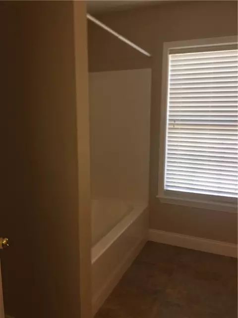 400 Brenley Ln, Easley, SC 29642 photo 12