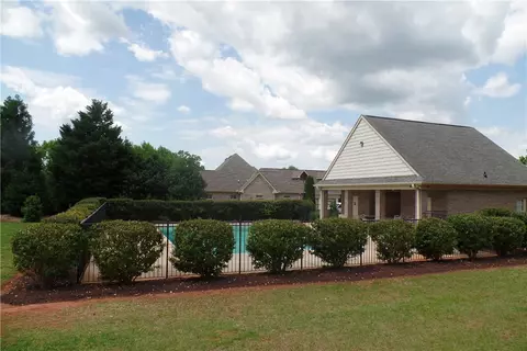 102 Huntcliff Ct, Easley, SC 29642 photo 7