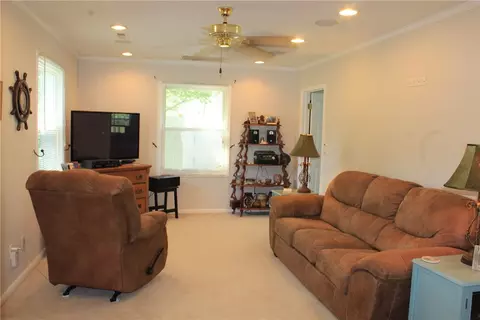 411 Wellford Dr, Pendleton, SC 29670 photo 4