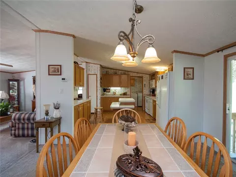 142 Thomas Mill Ct, Easley, SC 29640 photo 8