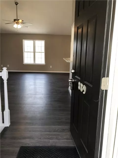 889 Greenville St, Pendleton, SC 29670 photo 5