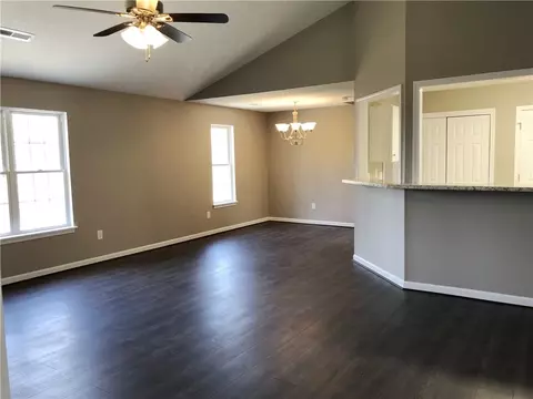 889 Greenville St, Pendleton, SC 29670 photo 7