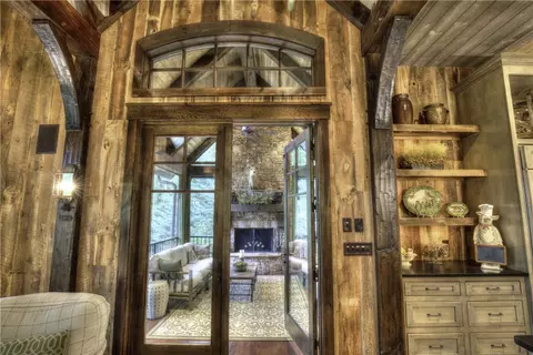 436 S Point Blvd, Sunset, SC 29685 photo 14