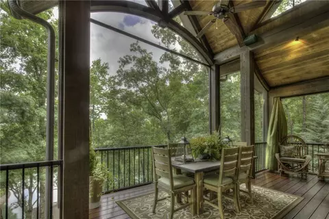 436 S Point Blvd, Sunset, SC 29685 photo 17
