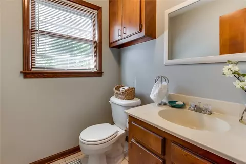 110 Davidson Dr, Easley, SC 29642 photo 32