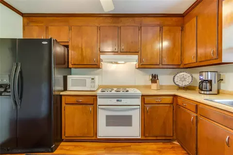 110 Davidson Dr, Easley, SC 29642 photo 17