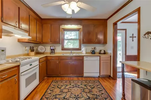 110 Davidson Dr, Easley, SC 29642 photo 16