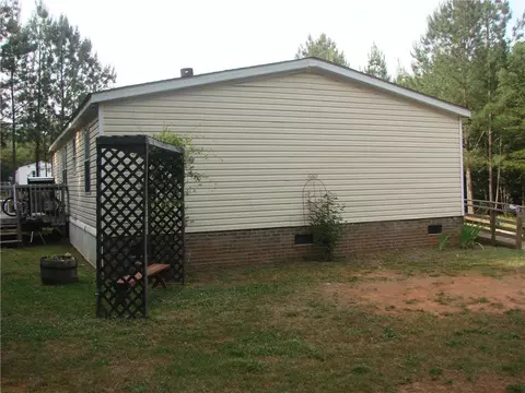 160 Maple Way, Easley, SC 29640 photo 3