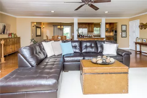 121 Fox Fire Rd, Central, SC 29630 photo 6