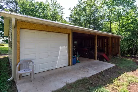 121 Fox Fire Rd, Central, SC 29630 photo 39