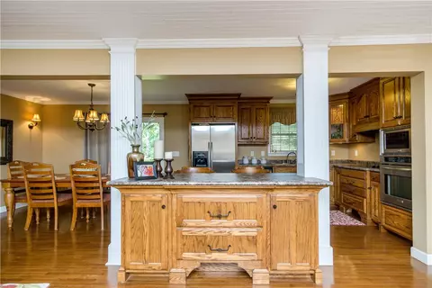 121 Fox Fire Rd, Central, SC 29630 photo 7