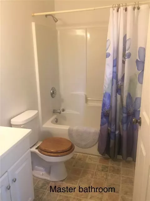 303 Lucas St, Walhalla, SC 29691 photo 23