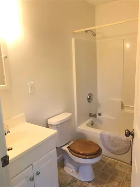 303 Lucas St, Walhalla, SC 29691 photo 24