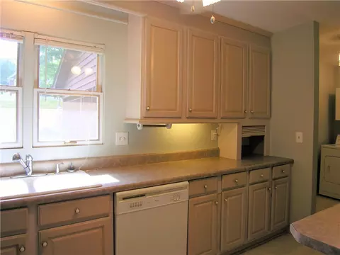 302 Downs Blvd, Clemson, SC 29631 photo 9