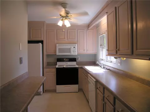 302 Downs Blvd, Clemson, SC 29631 photo 10
