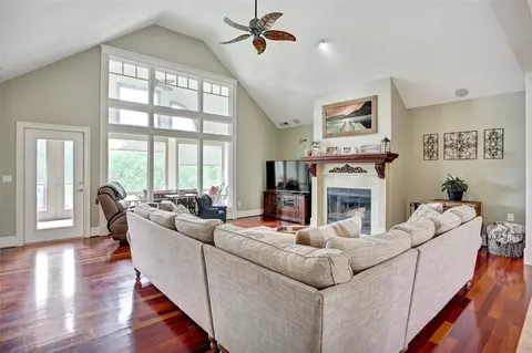 105 Stanridge Ct, Easley, SC 29640 photo 2