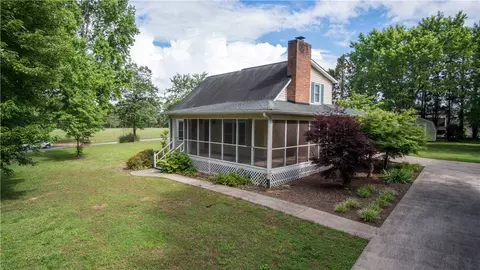 634 Windy Hill Rd, Central, SC 29630 photo 34