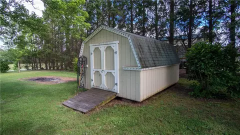 634 Windy Hill Rd, Central, SC 29630 photo 38