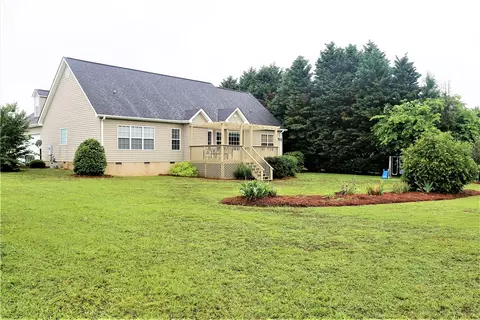 1416 Crestview Rd, Anderson, SC 29621 photo 4