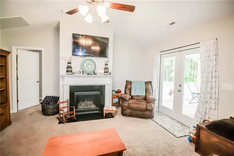 119 Madison Pointe Dr, Seneca, SC 29678 photo 10